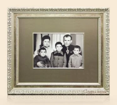 Семейная фотография с паспарту